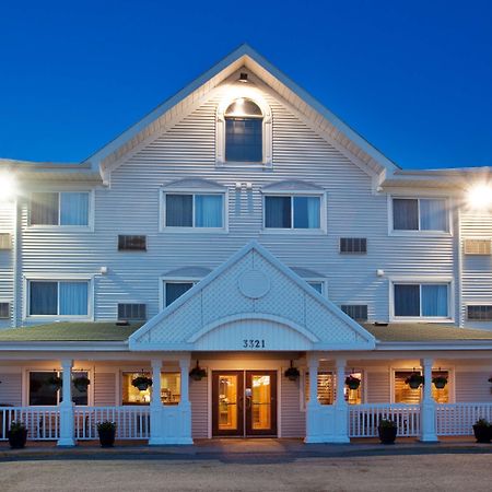 Travelodge Suites By Wyndham Regina - Eastgate Bay Экстерьер фото